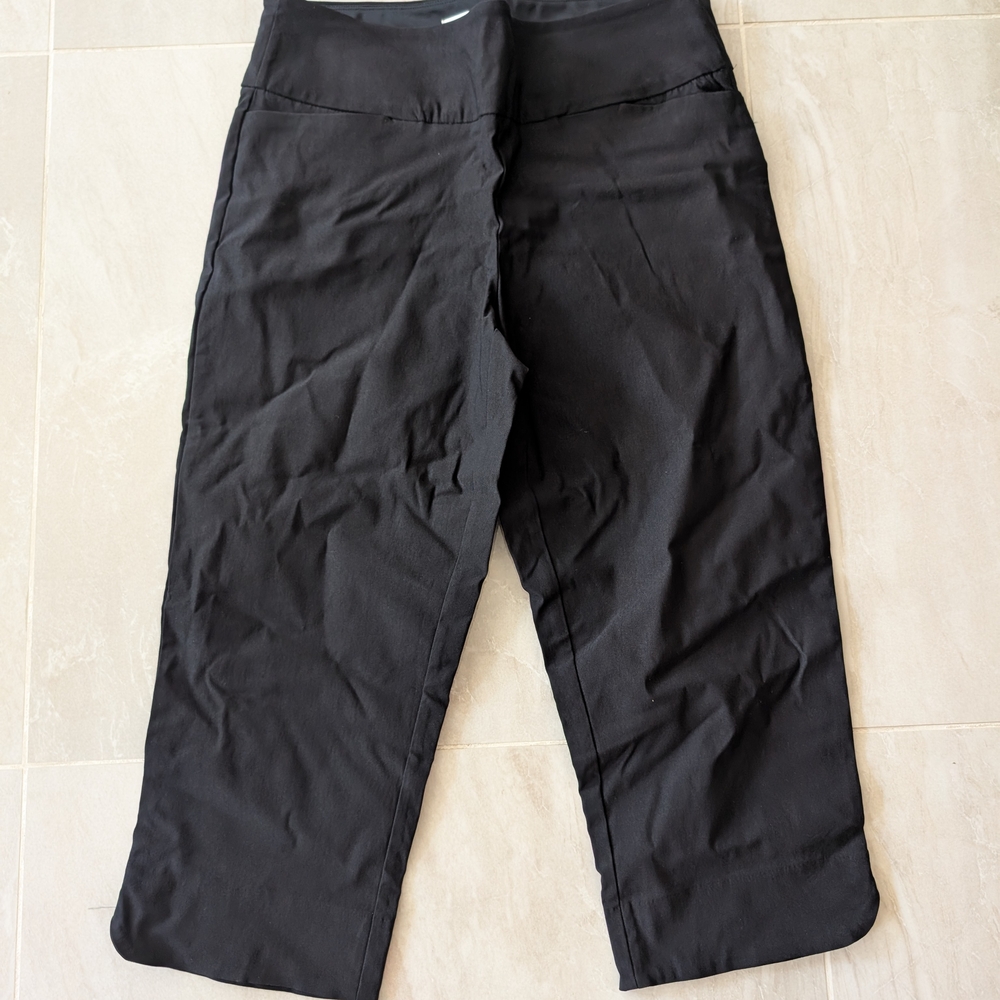 Black Tummy Control Capris - Picture 3 of 8